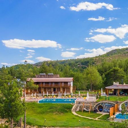 Maison Green Hill Hobbit Villas & Boutique Hotel Antalia Esterno foto