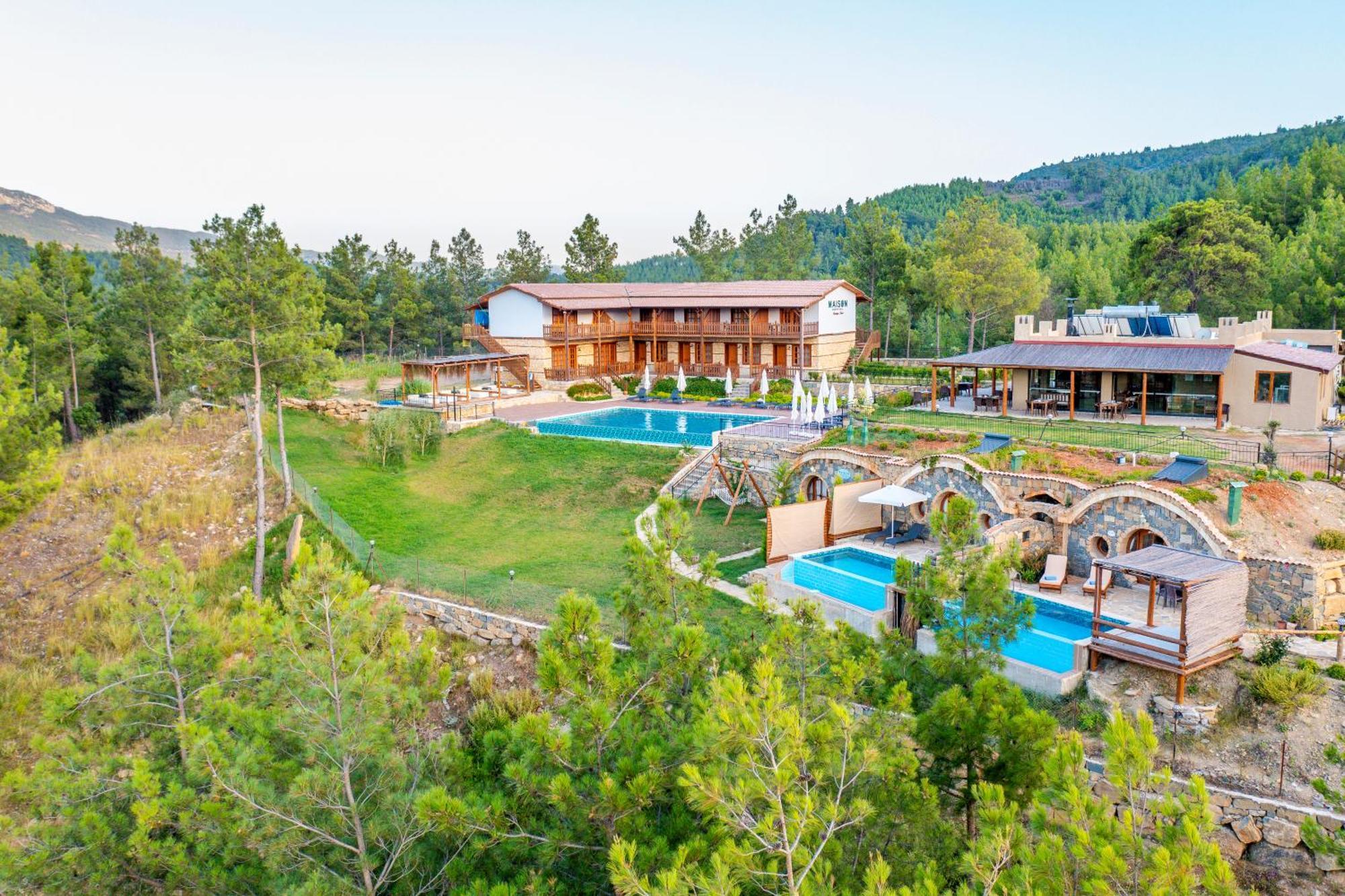 Maison Green Hill Hobbit Villas & Boutique Hotel Antalia Esterno foto