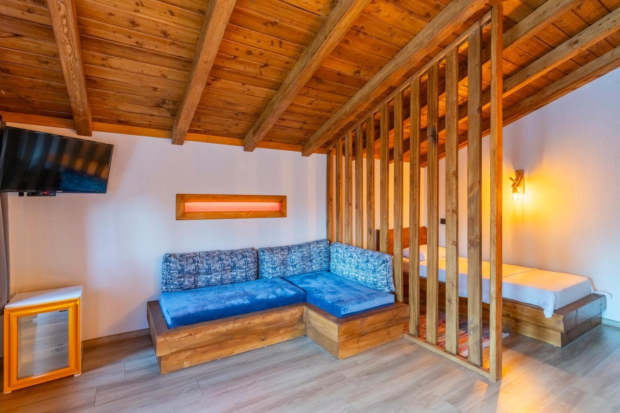 Maison Green Hill Hobbit Villas & Boutique Hotel Antalia Esterno foto