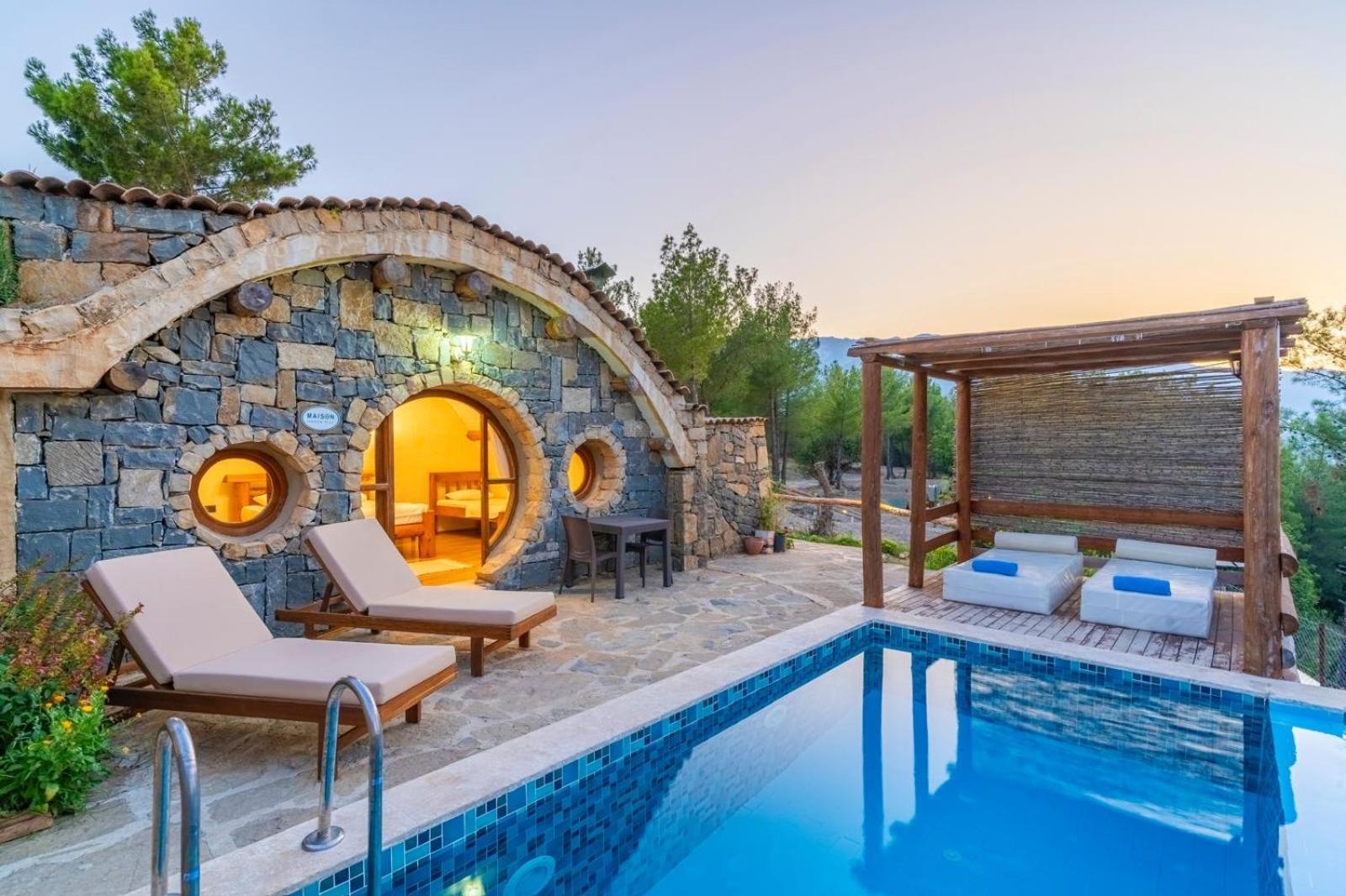 Maison Green Hill Hobbit Villas & Boutique Hotel Antalia Esterno foto